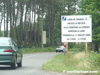 carrfour de la toute des lacs et de la route de contis plage