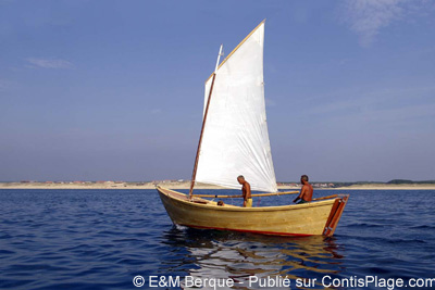 Emmanuel et Maximilien au large de Contis