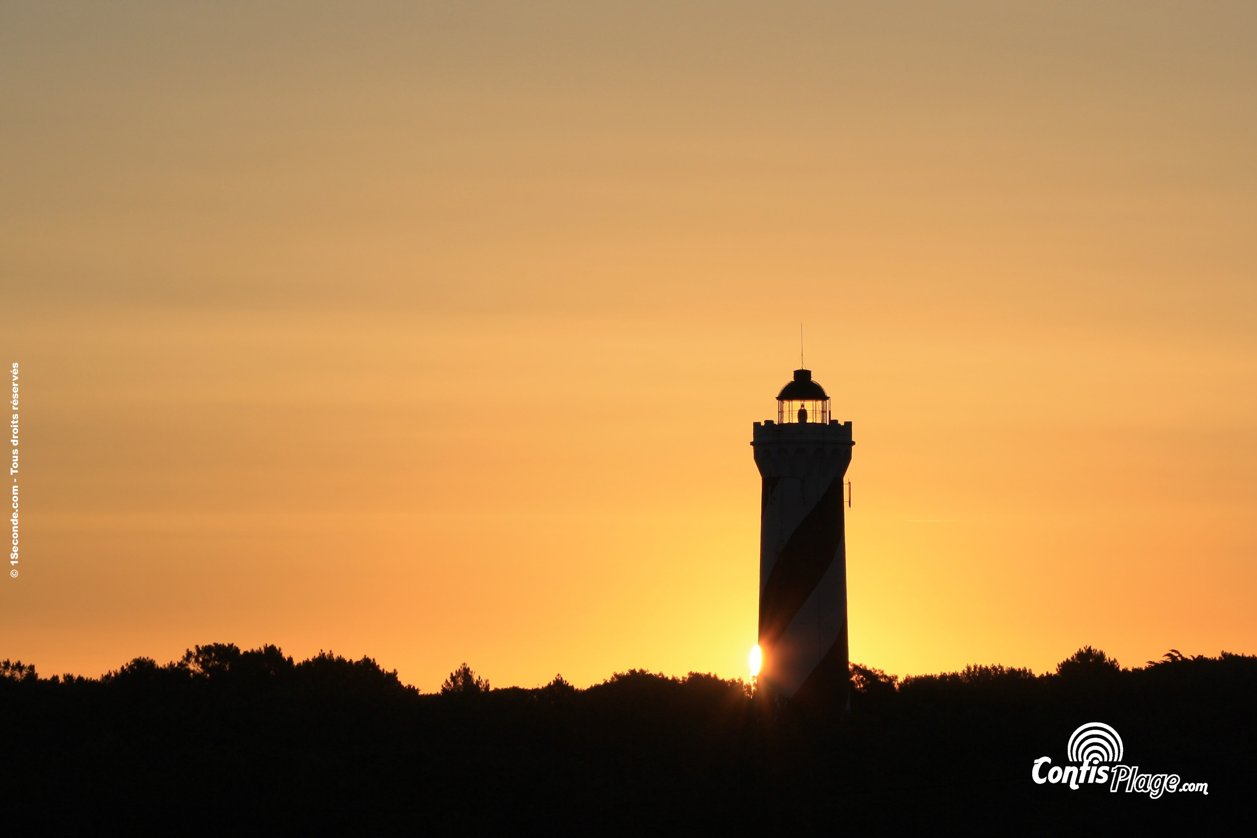 Phare de Contis