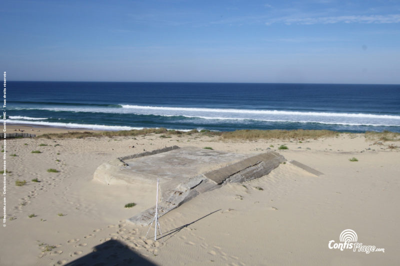 Échelle 2m - Vue d'ensemble depuis l'Est - bunker R612 - Position Ba02 Contis - septembre 2016